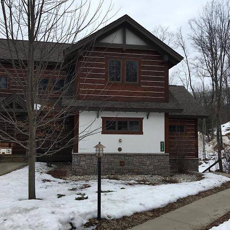 Boyne Mountain Creekside Condo Boyne Falls ภายนอก รูปภาพ