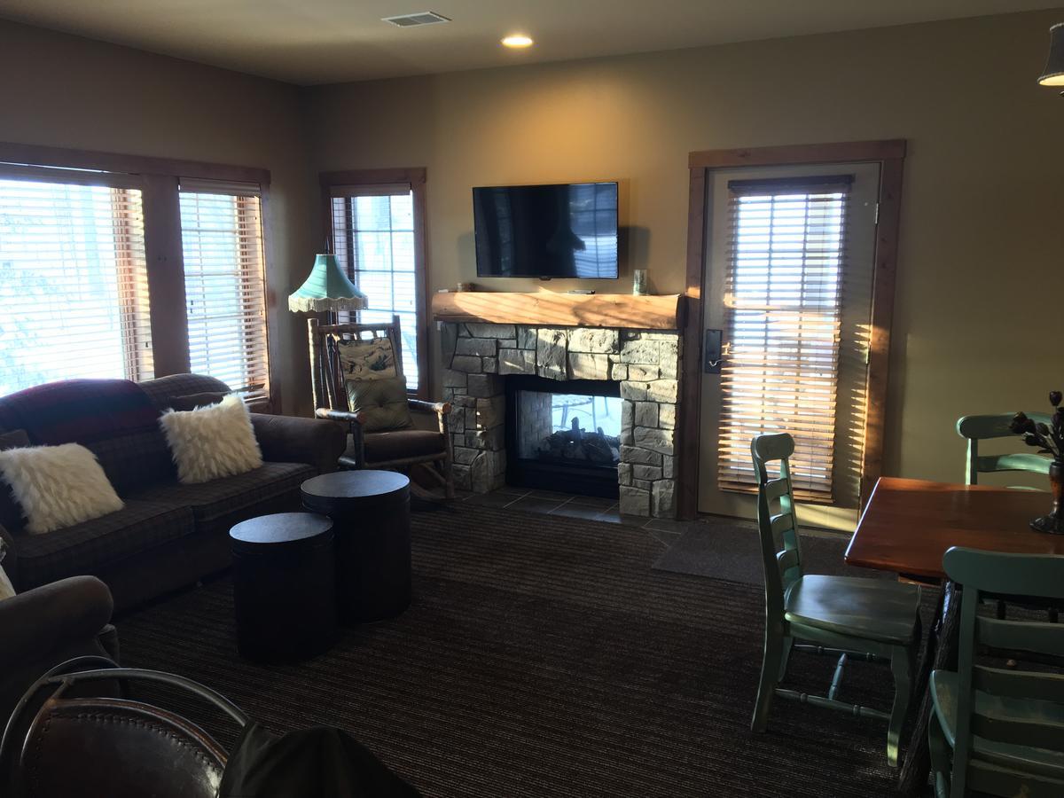 Boyne Mountain Creekside Condo Boyne Falls ภายนอก รูปภาพ