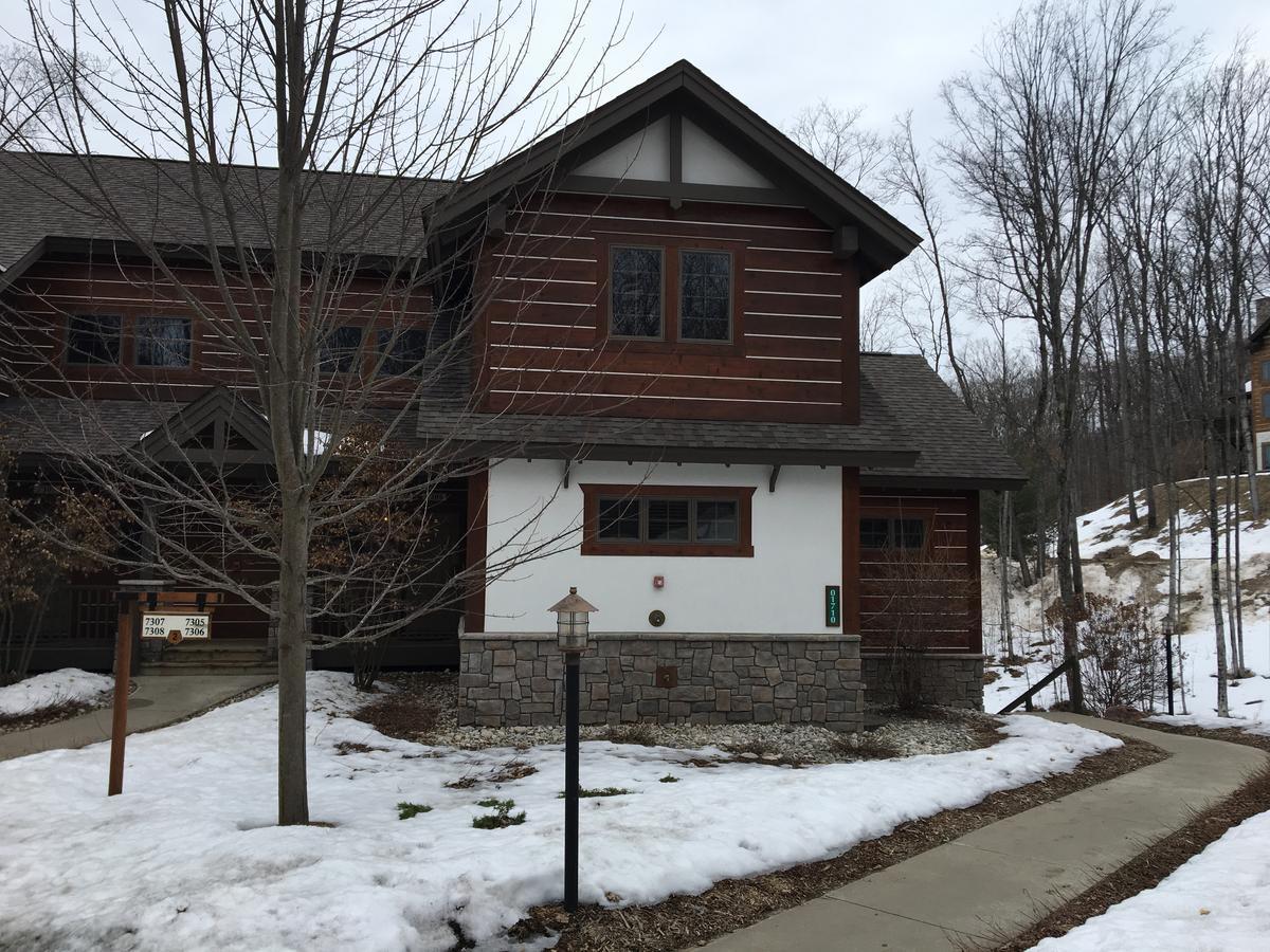 Boyne Mountain Creekside Condo Boyne Falls ภายนอก รูปภาพ